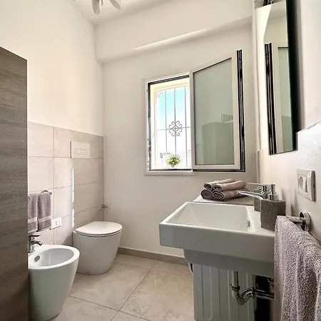 Villa Zefiro Tra Piscina E Mare Brucoli
