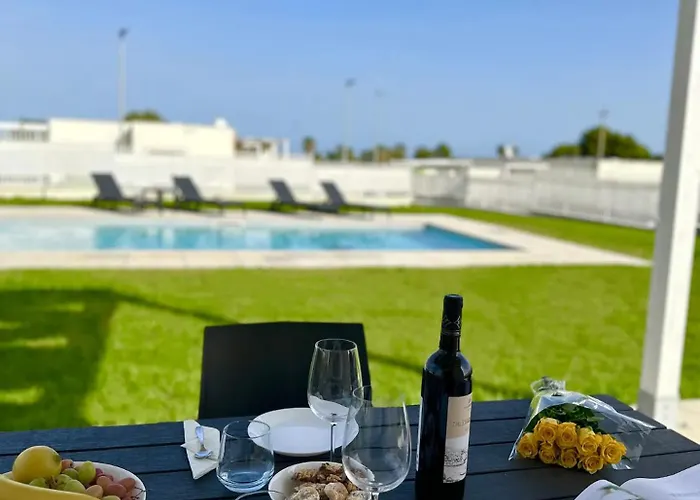 Vila Zefiro Tra Piscina E Mare